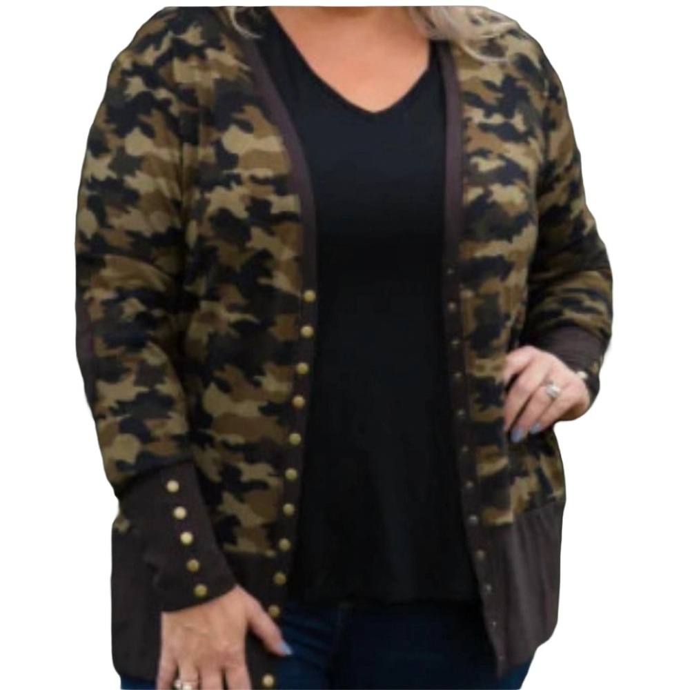 Vivette Camouflage Snap Front Cardigan‎ XL